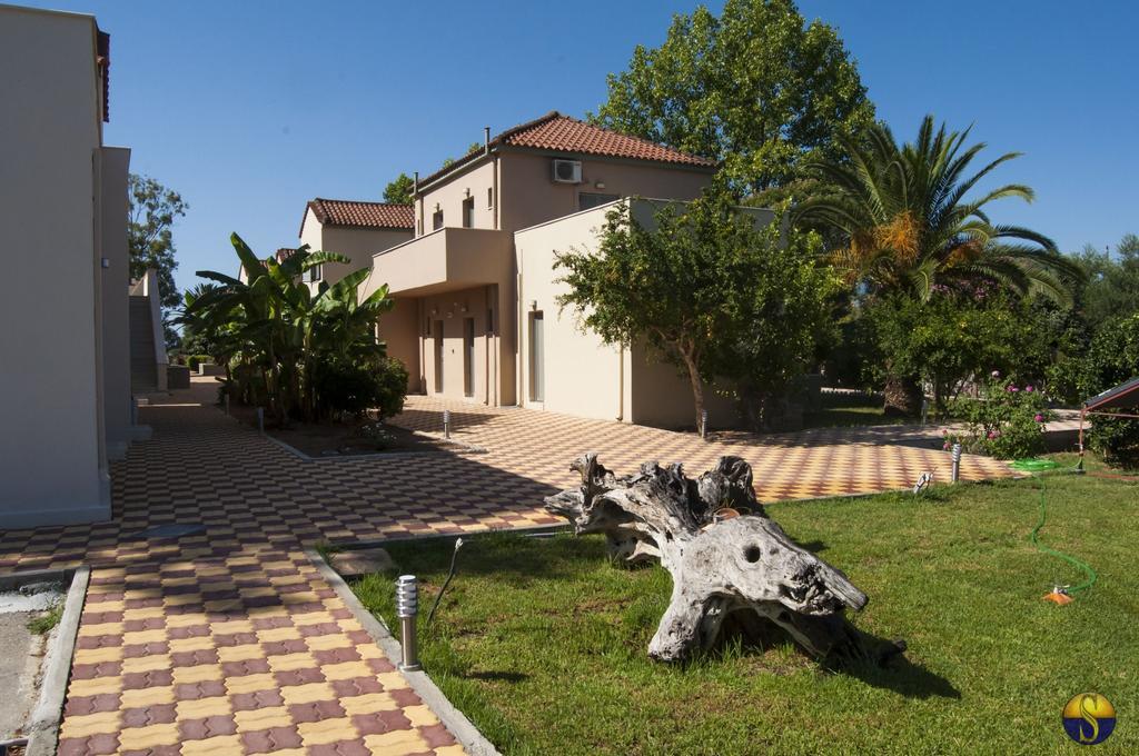 Hotel Sias Resort Agios Avgoustinos Exterior foto